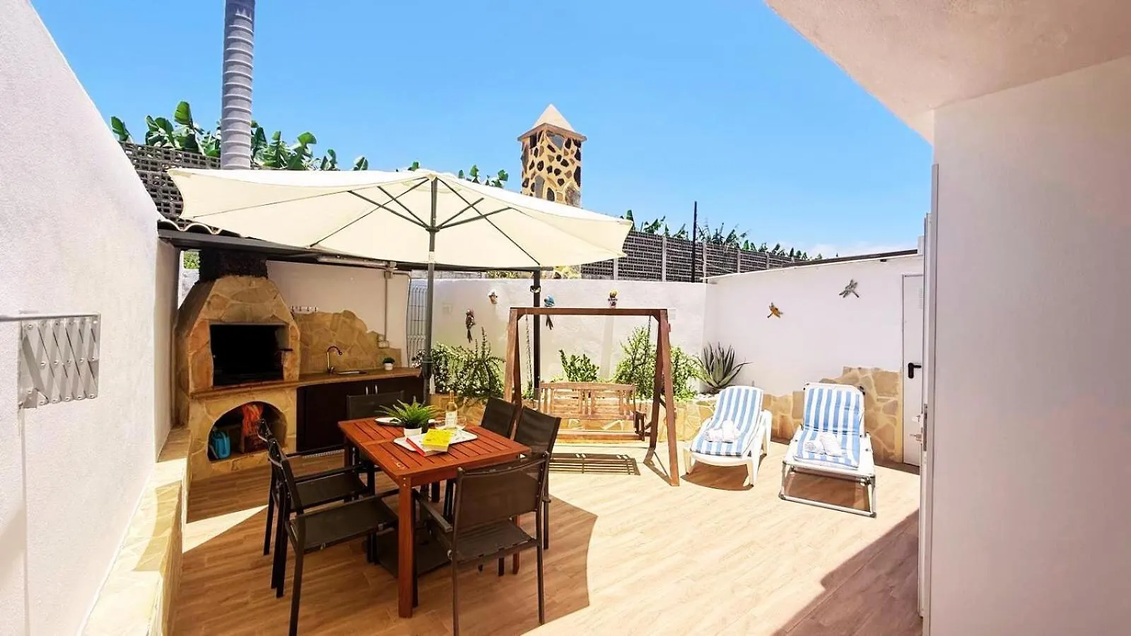 Beach Paradise Apartment 阿德耶 0*,  西班牙
